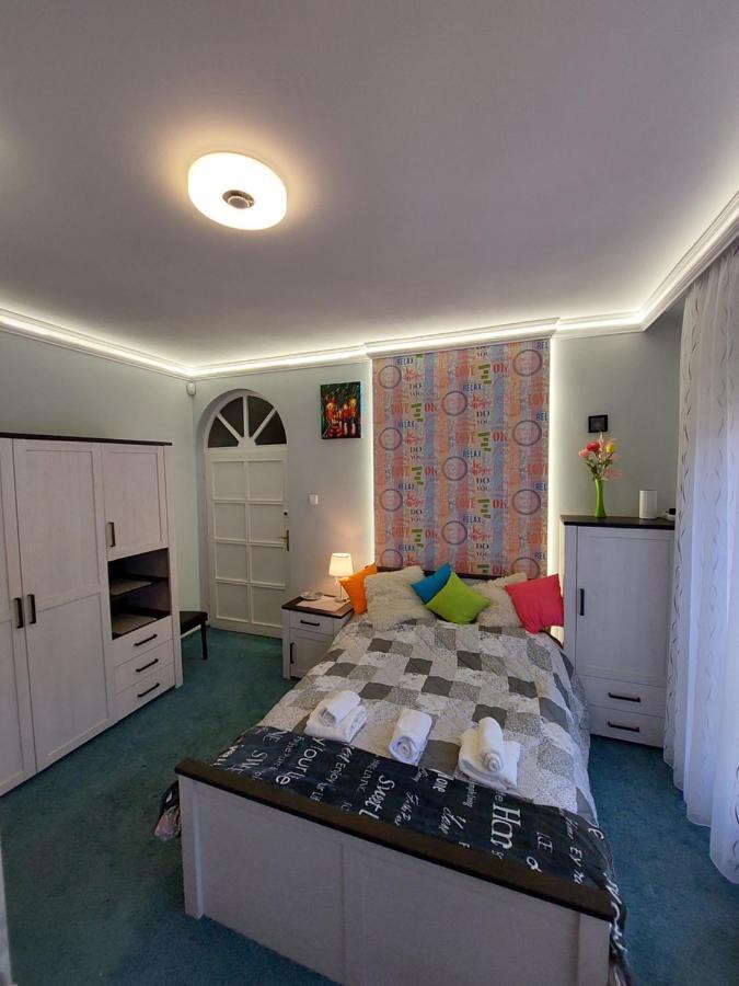 Summer House Emeleti Szoba Ντέμπρετσεν Εξωτερικό φωτογραφία
